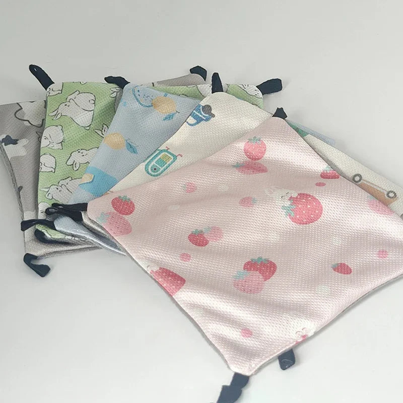 Hängmatta för Smådjur – Svalkande och Bekväm Vila