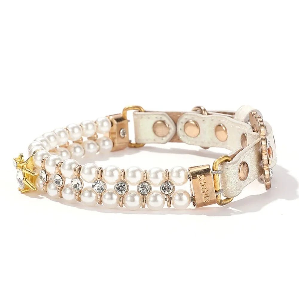 Justerbart Pärlhalsband för Hund och Katt – Lyxigt Smycke med Strass