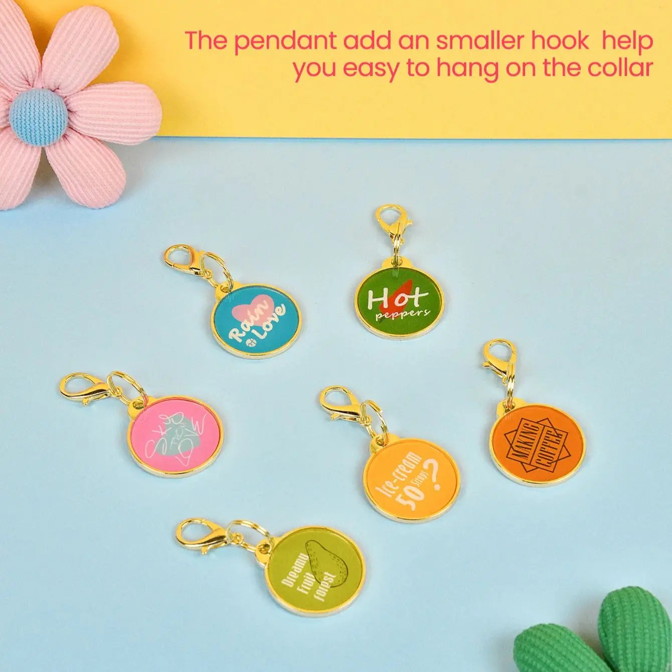 Söt Justerbar Hund- och Kattkrage med Dubbelsidigt Tryck med Dekorativt Hänge