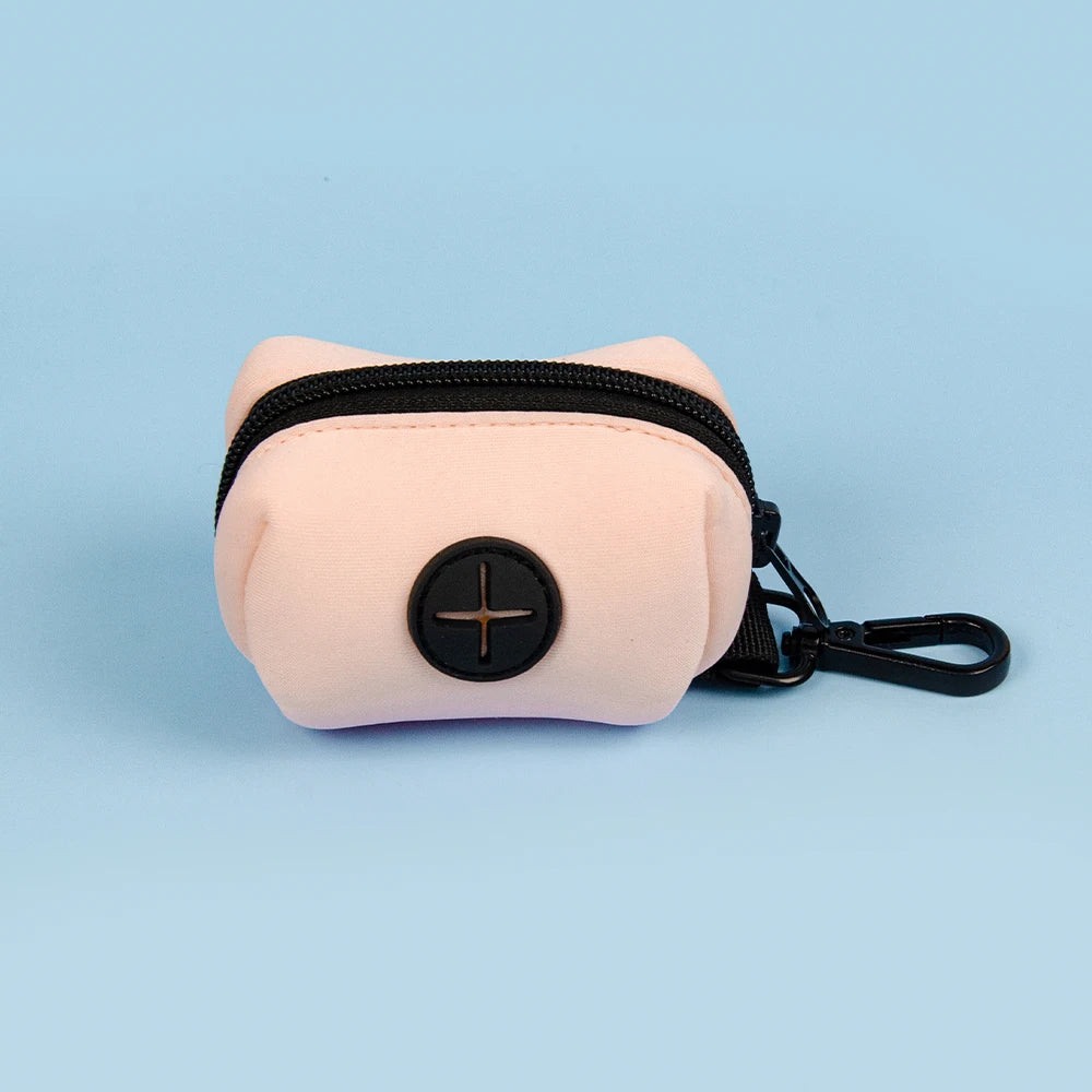 Mjuk och Slitstark Hållare för Avföringspåsar i Neopren – Perfekt för Promenader