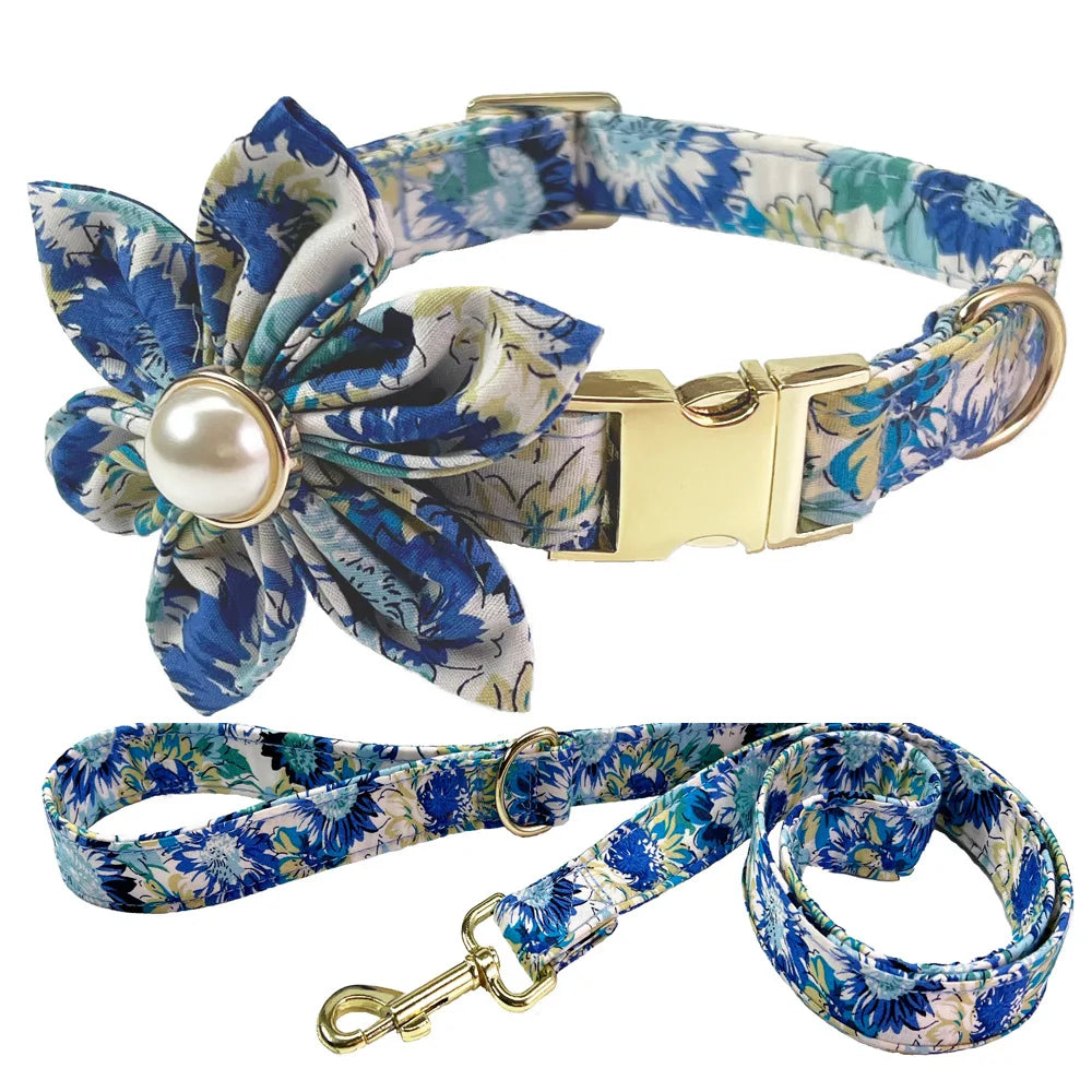 Exklusivt Blommigt Halsbandsset med Rosett & Koppel för Hund