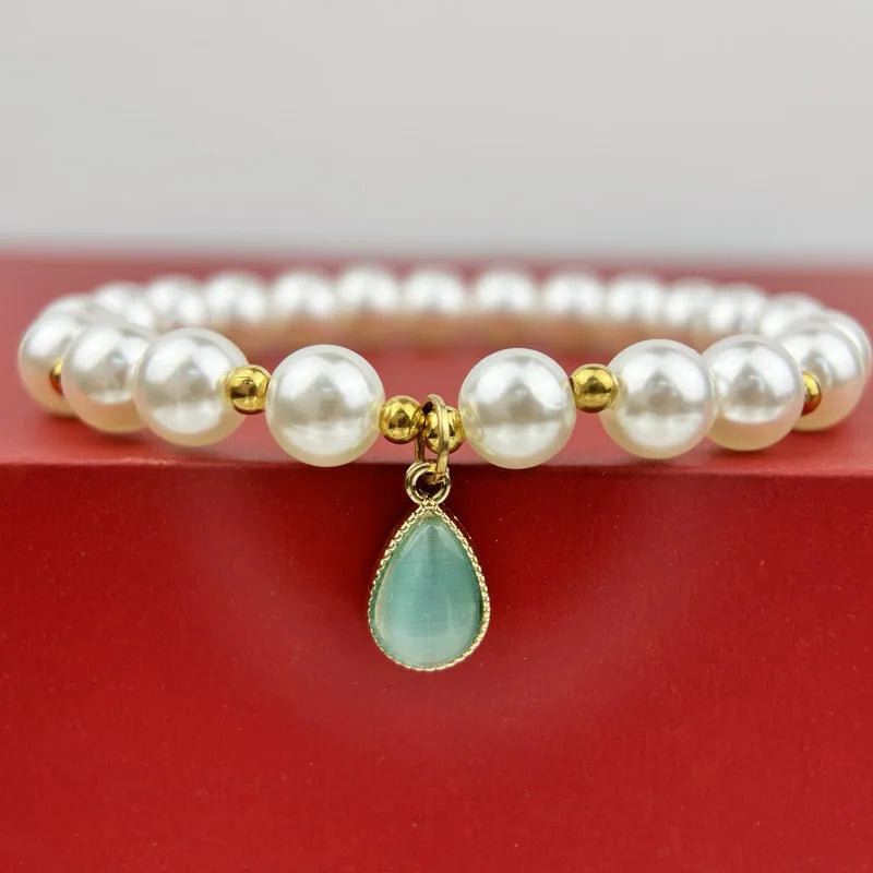 Pärlhalsband för Hund och Katt – Justerbart Halsband med Dekorativt Hänge