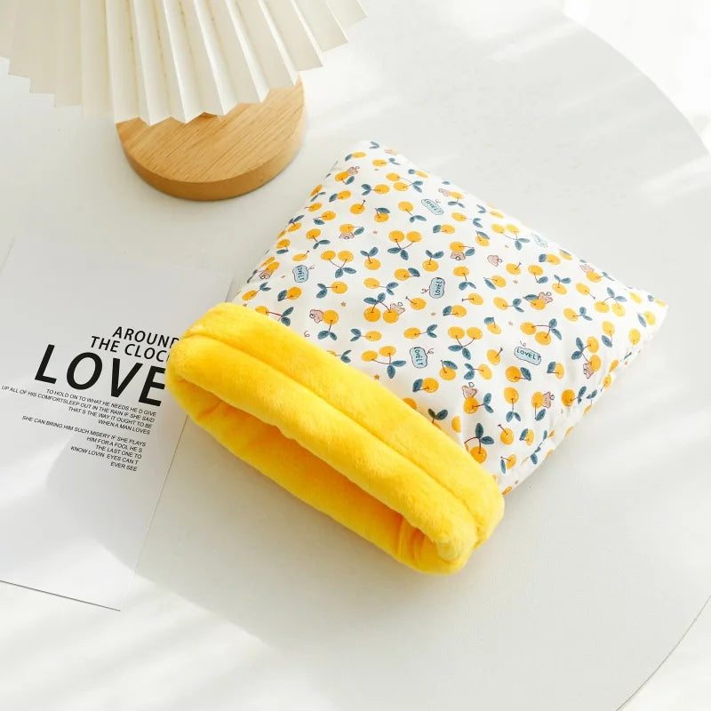 Varm Sovpåse i Fleece för Smådjur – Mysig Bädd för Vila