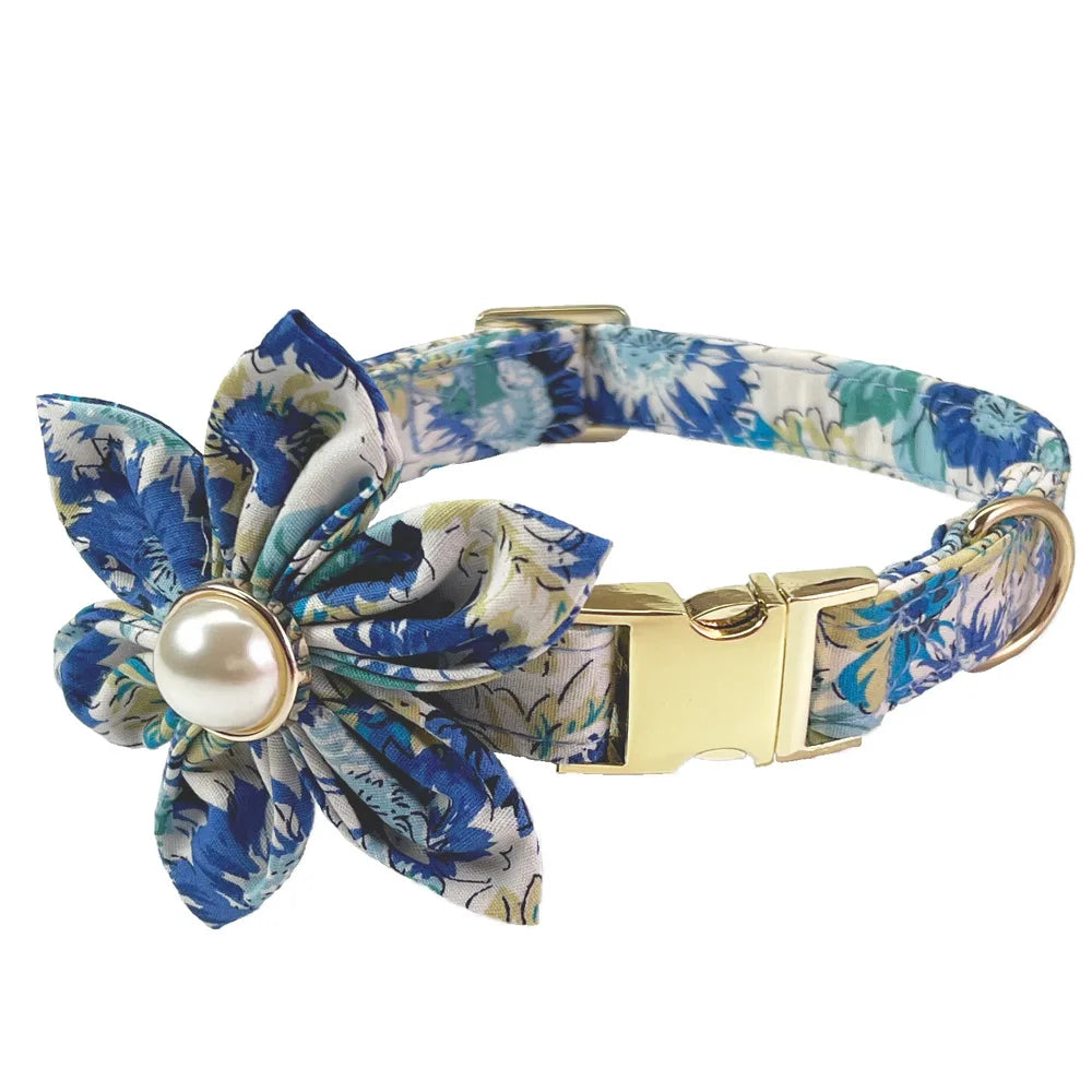 Exklusivt Blommigt Halsbandsset med Rosett & Koppel för Hund