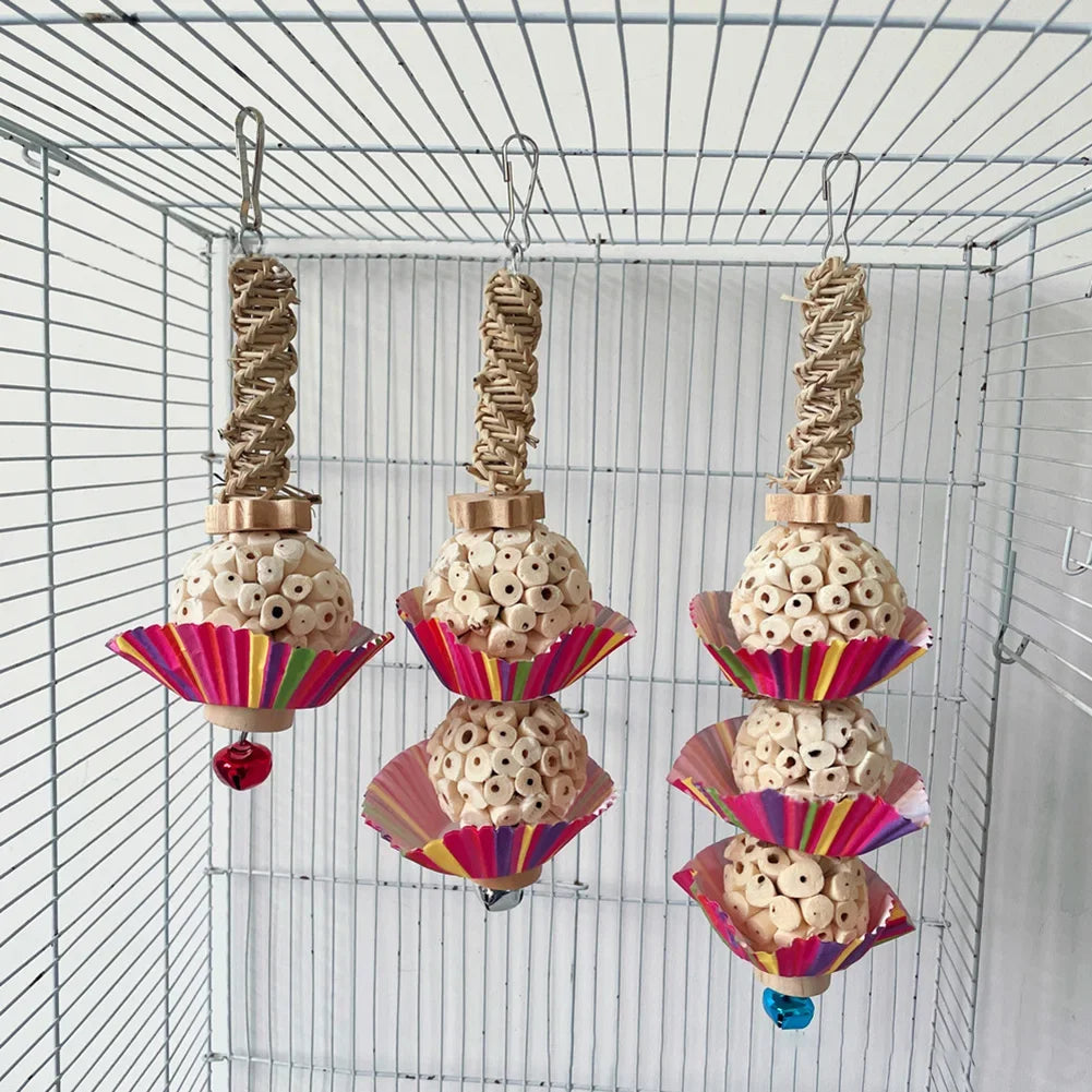 Fågel­leksak med Träklossar och Bjällra för Fågel