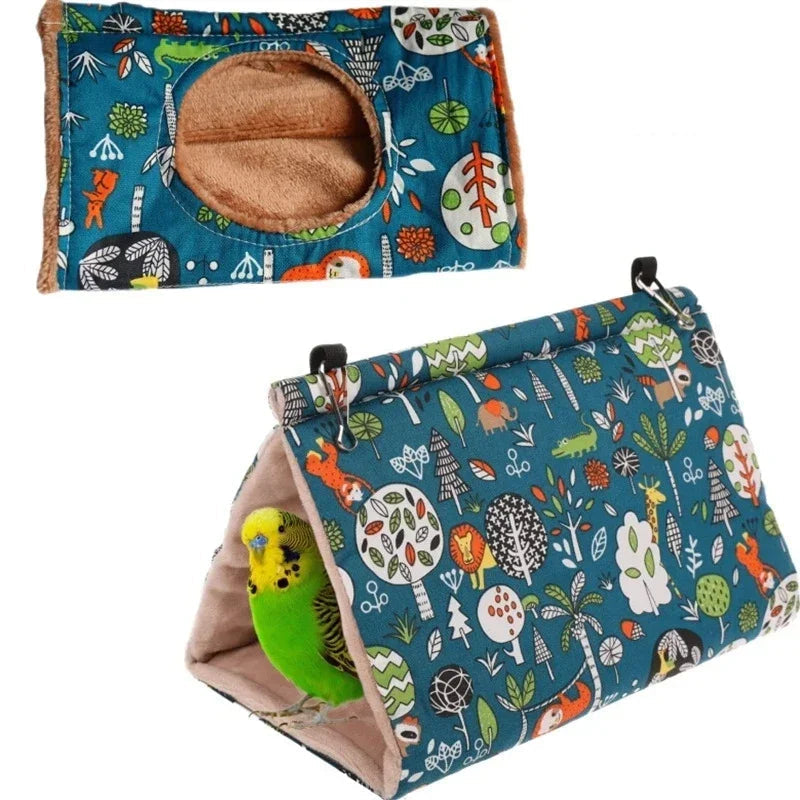 Hängande Hus och Tunnel i Plysch – Varm Plats för Smådjur och Fågel