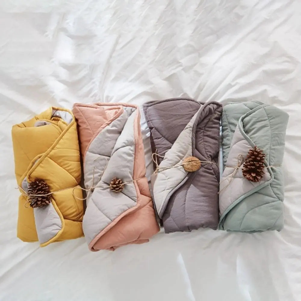 Svalkande Hundfilt i Bladform – Mjuk, Tvättbar och Andningsbar Matta