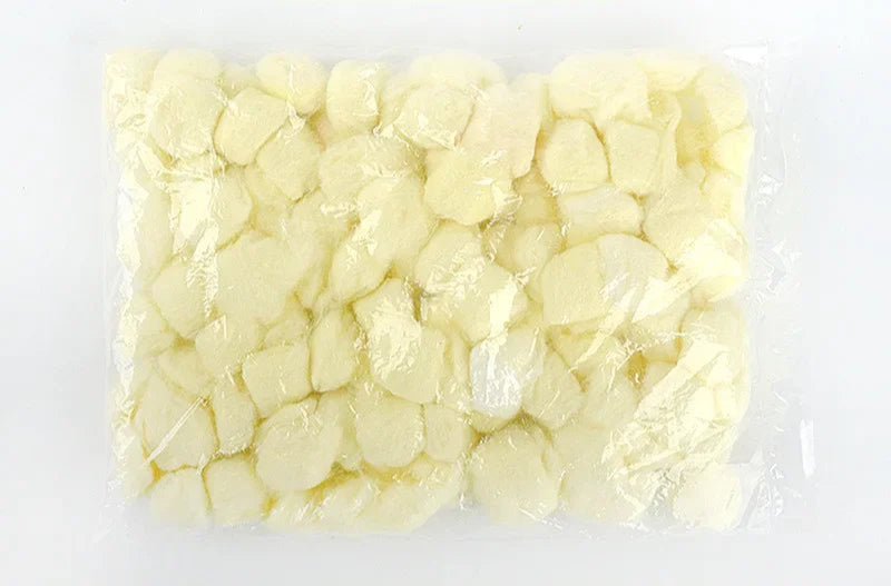 Bomullsbollar för Smådjur – 100 st Färgglada som Bäddmaterial