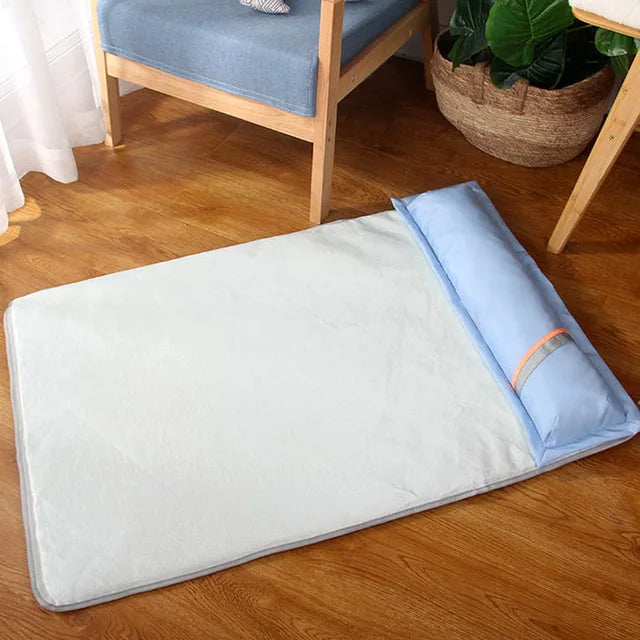 Svalkande Hundsäng med Memory Foam och Kudde – Tvättbar och Ortopedisk Komfort