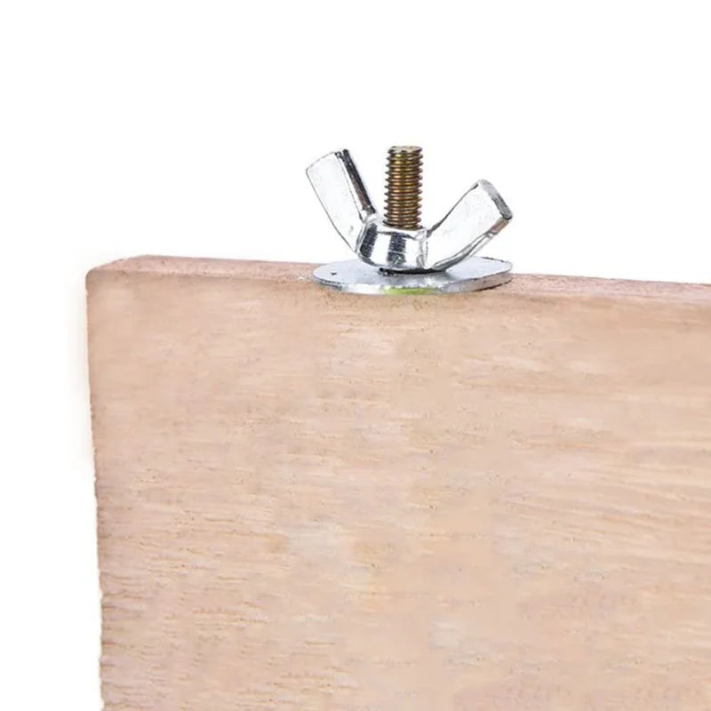 Trähylla för Smådjur – Klätterplattform och Kloslipning