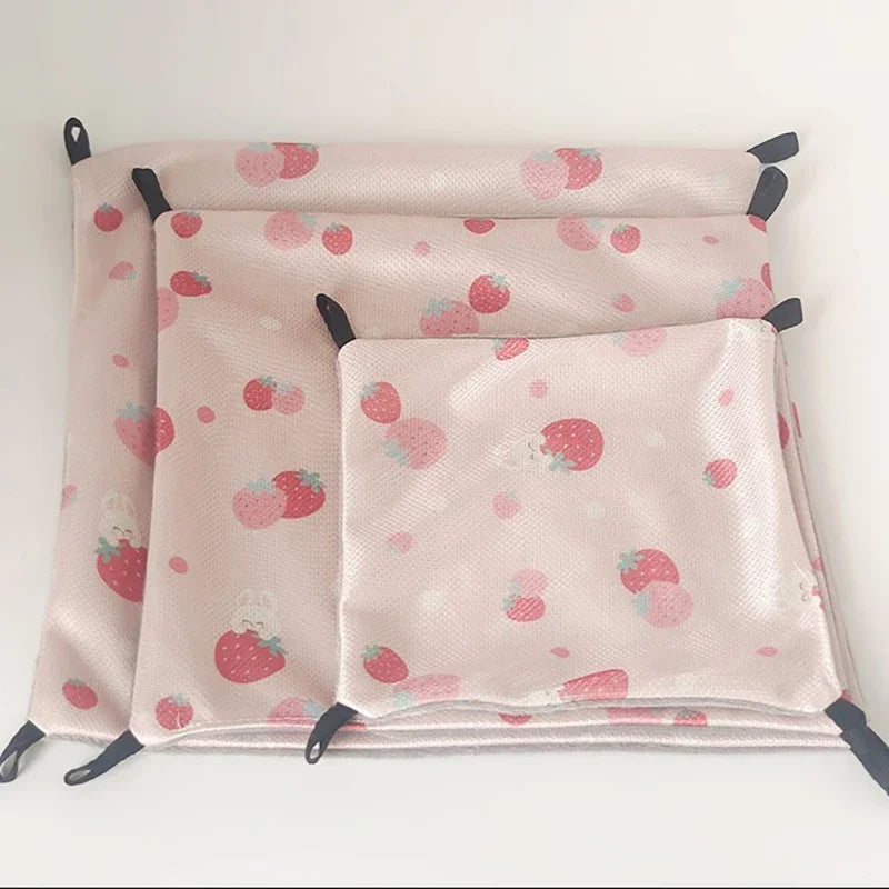 Hängmatta för Smådjur – Svalkande och Bekväm Vila