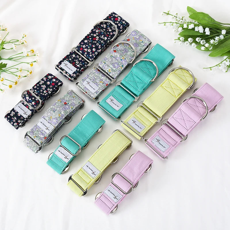 Justerbart Martingale Hundhalsband – Brett, Vadderat & Mönstrat i Bomull