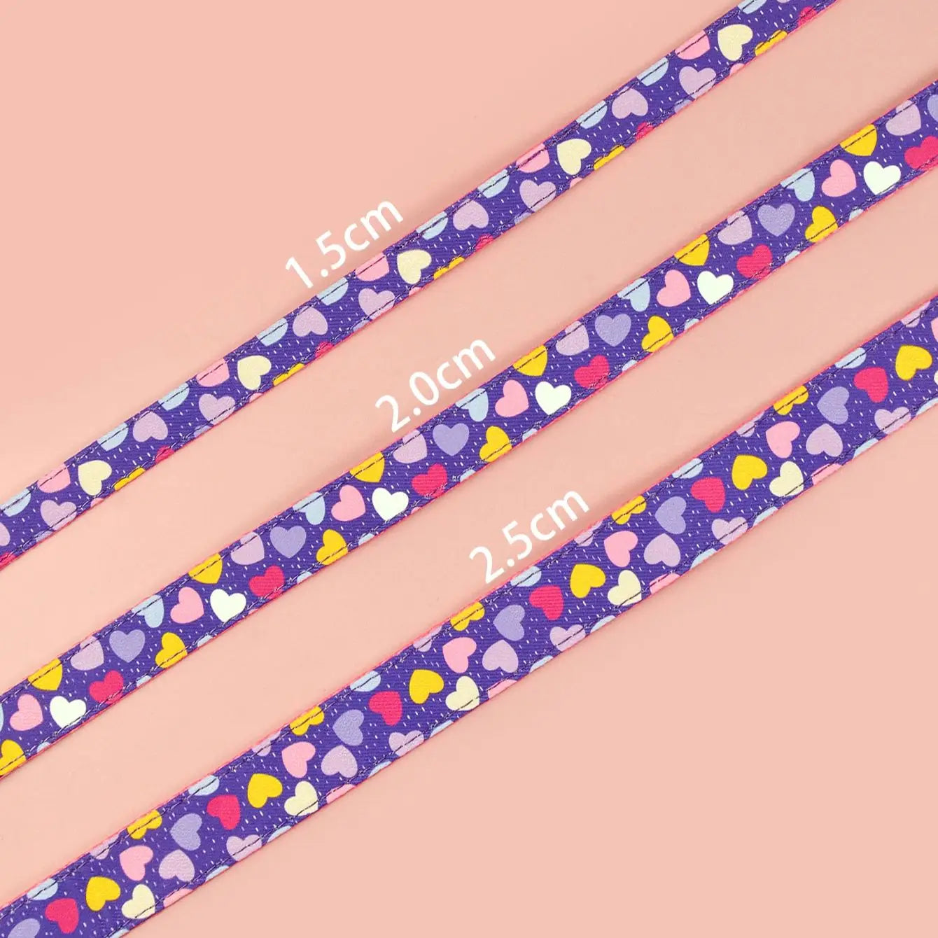 Söt Justerbar Hund- och Kattkrage med Dubbelsidigt Tryck med Dekorativt Hänge