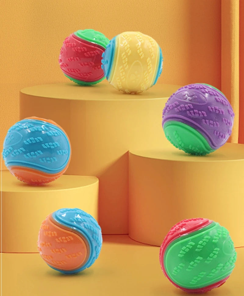 Interaktiv Tuggboll med Pipljud – Tandrengörande Hundleksak i Tåligt TPR-material