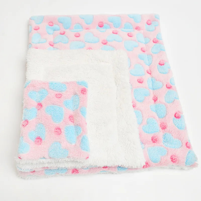 Mjuk Bäddmatta för Smådjur – Varm och Bekväm Året Runt