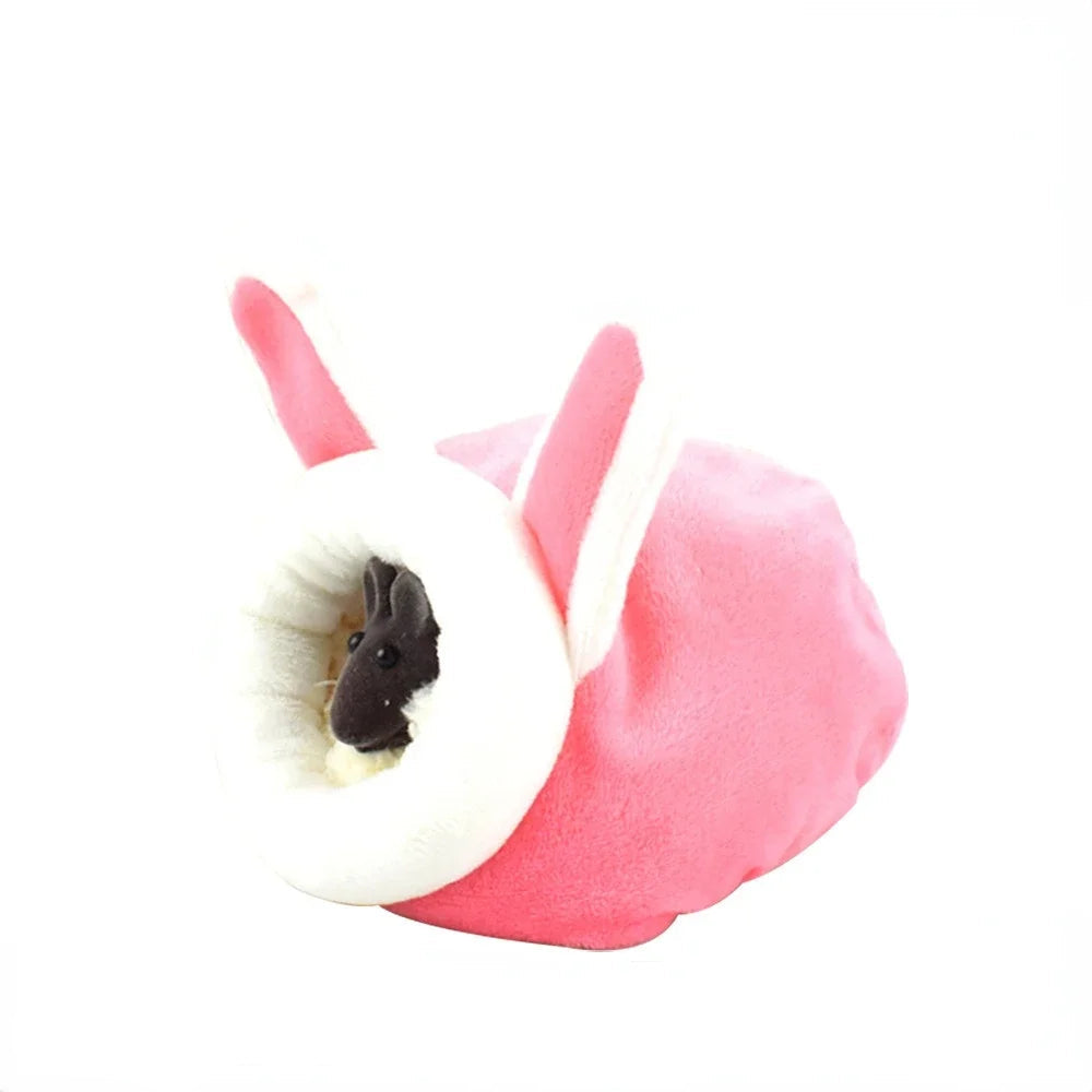 Smådjurshus i Plysch – Trygg och Varm Koja