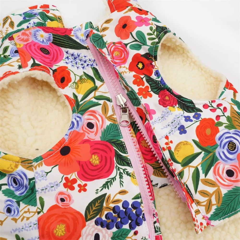 komplett handgjort hundset med sele halsband koppel bandana och blomrosett