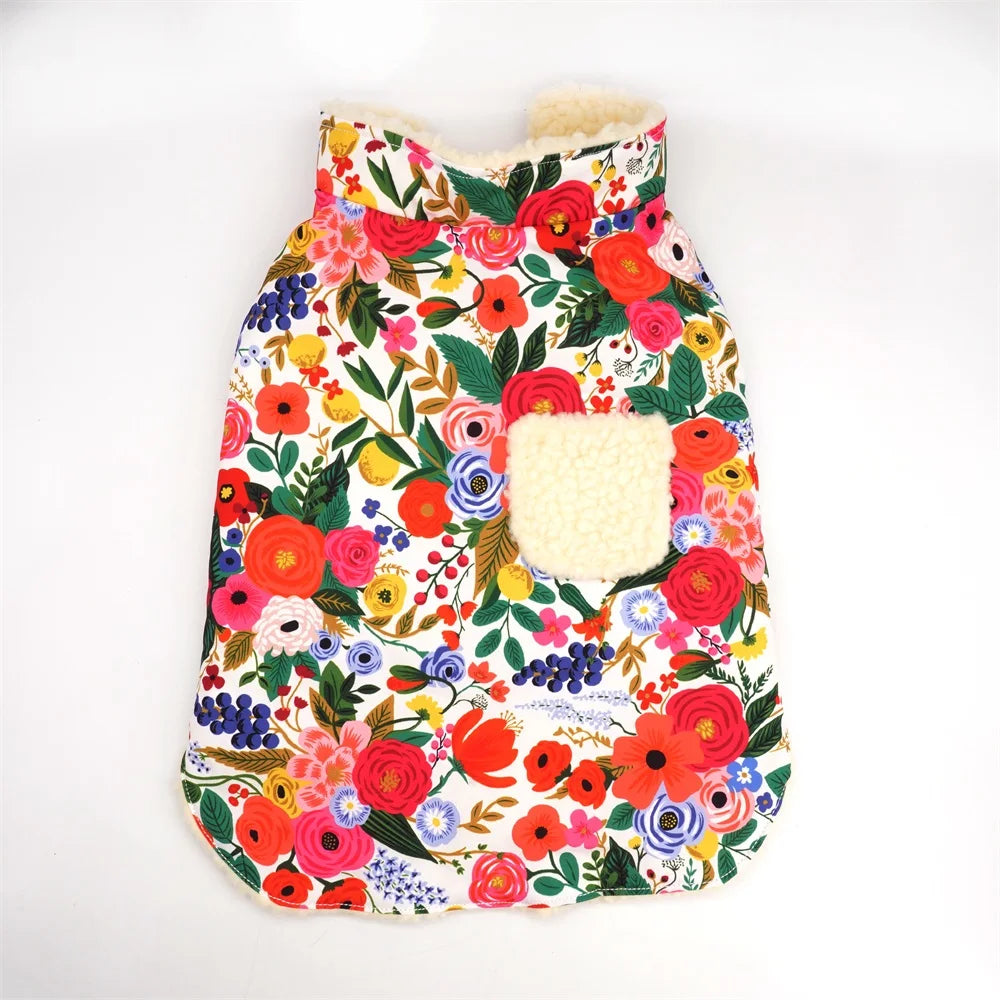 komplett handgjort hundset med sele halsband koppel bandana och blomrosett