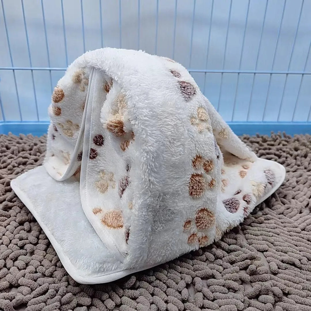 mjukt vinterhus i fleece för smådjur